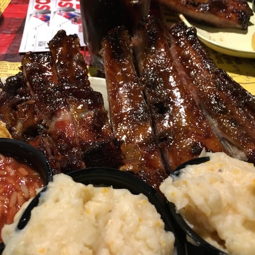 Bar-B-Barn
