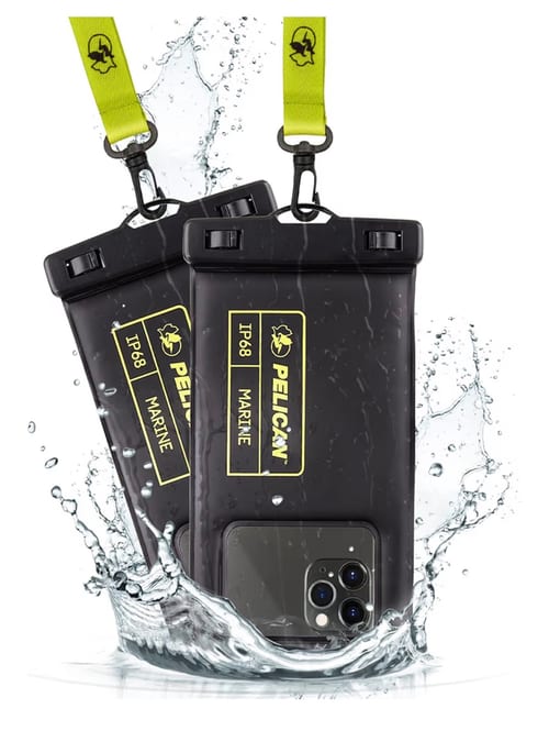 The Waterproof Pouch That Let Me Stop Babysitting My Phone at the Beach