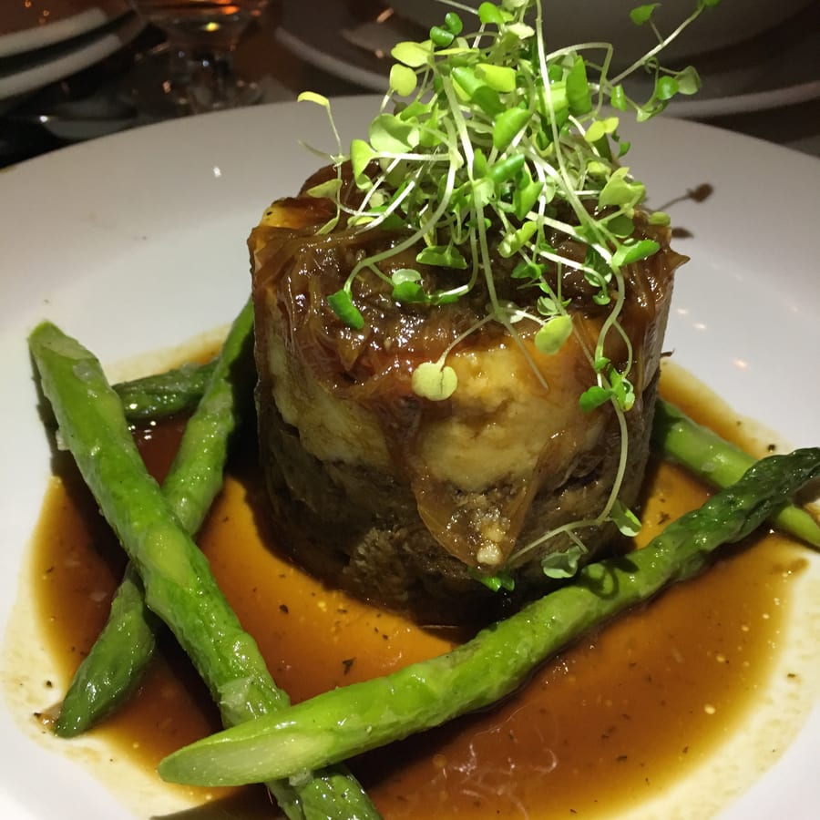 A Classic French Bistro, Holder