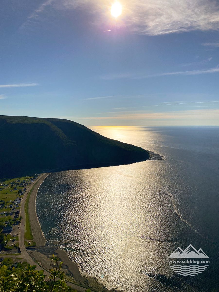 Hiking: Mont St-Pierre
