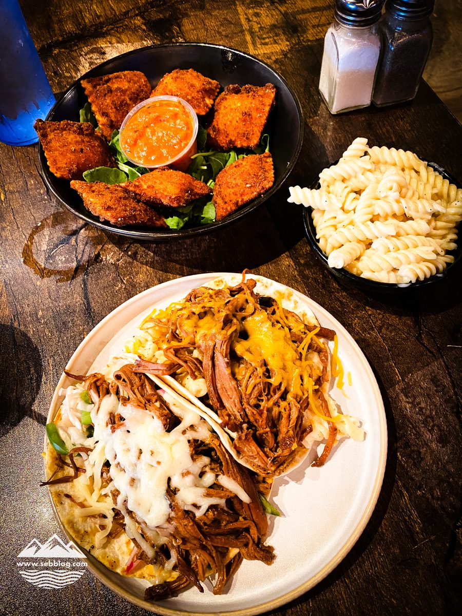 The Sneaky Beagle : sexy ravioli et tacos au brisket à Carolina Forest